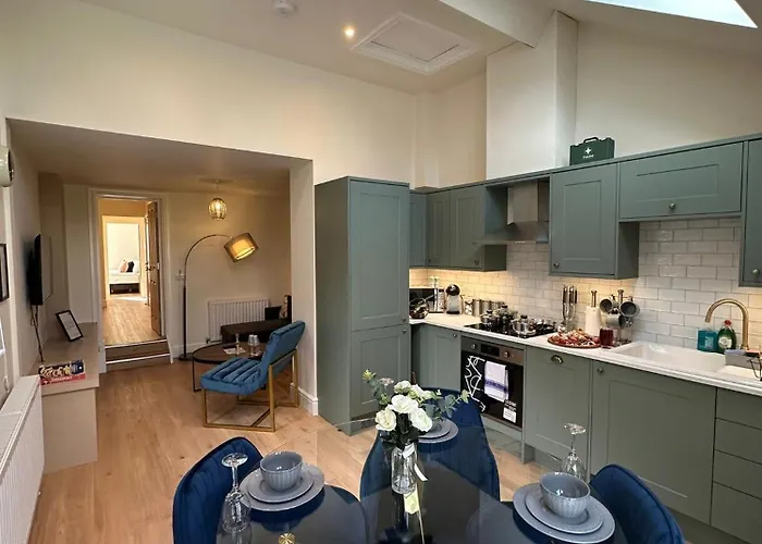 Central Cambridge Apartments By Tas